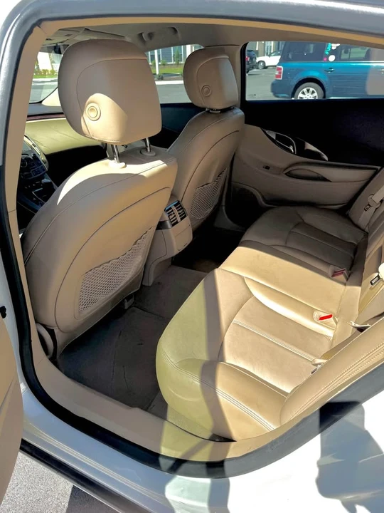 2011 Buick LaCrosse - Image 7 of 17