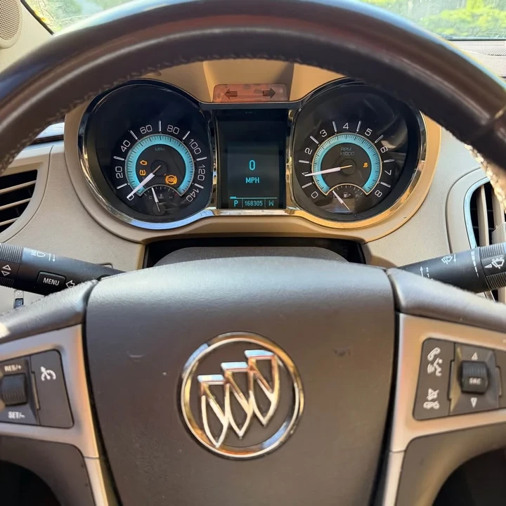 2011 Buick LaCrosse - Image 12 of 12