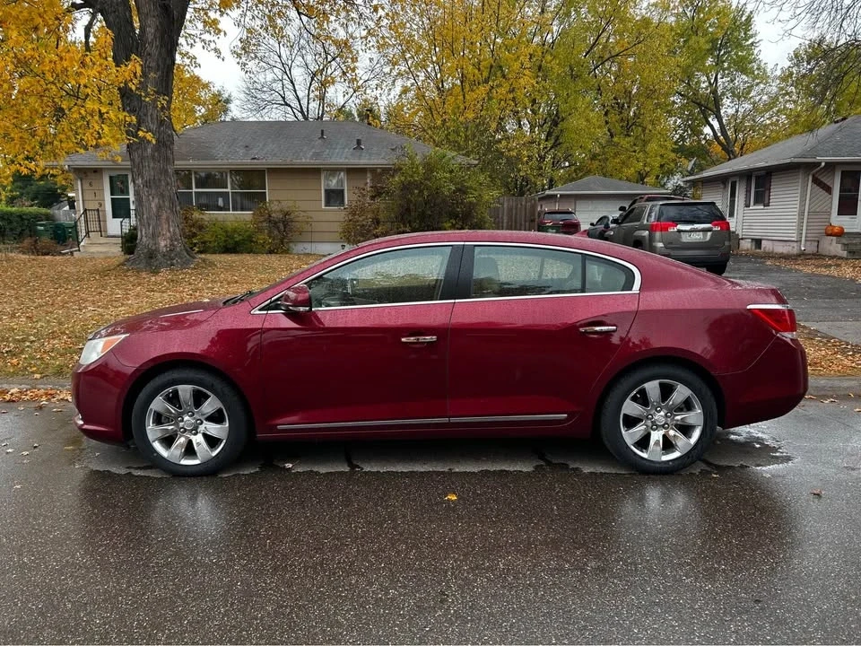 2011 Buick LaCrosse - Image 3 of 7