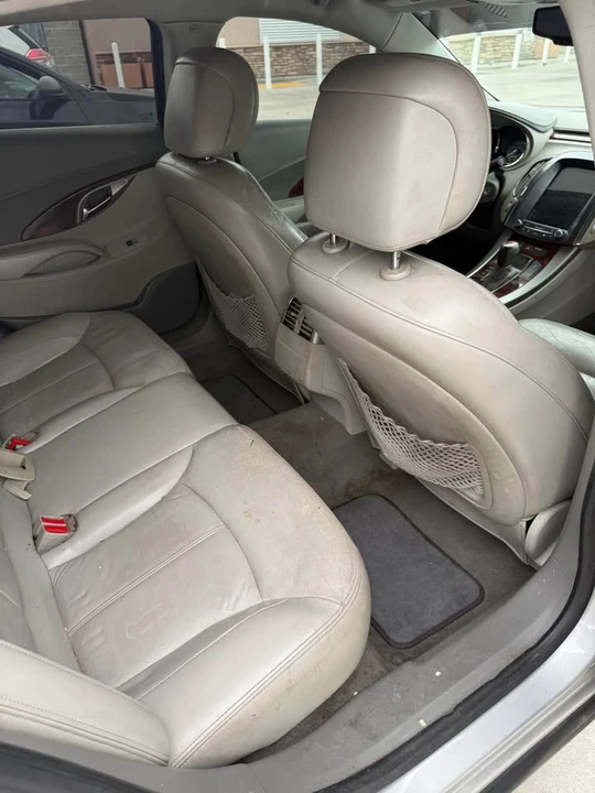 2011 Buick LaCrosse - Image 7 of 8