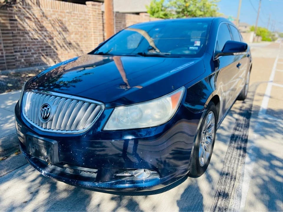 2011 Buick LaCrosse - Image 2 of 10