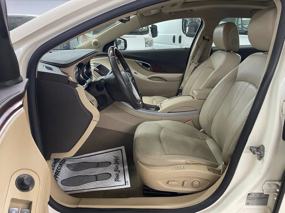 2011 Buick LaCrosse - Image 15 of 20