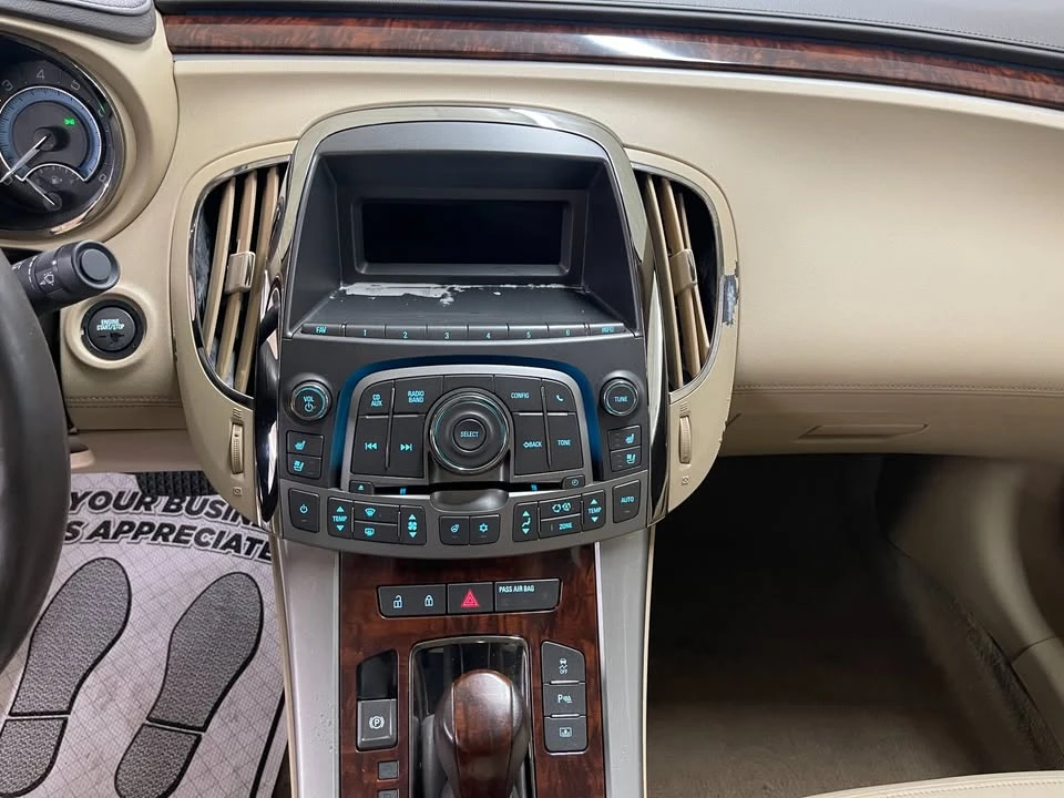 2011 Buick LaCrosse - Image 17 of 20