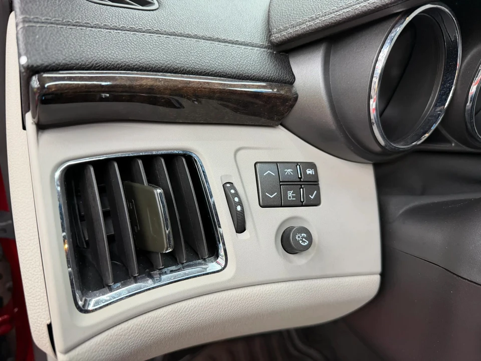2011 Cadillac CTS 2nd Gen - Image 18 of 31