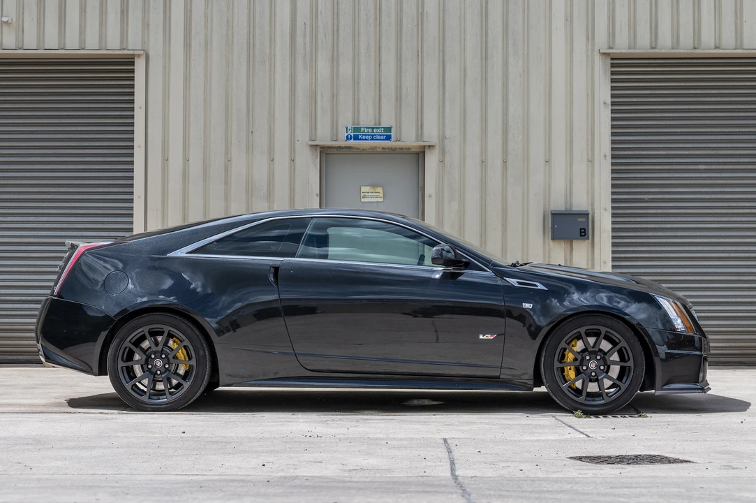 2011 Cadillac CTS-V 2nd Gen - Image 9 of 31