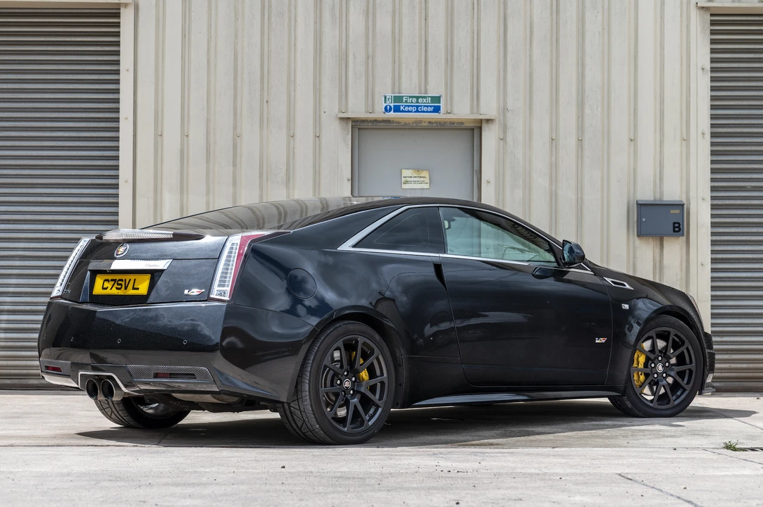2011 Cadillac CTS-V 2nd Gen - Image 15 of 31