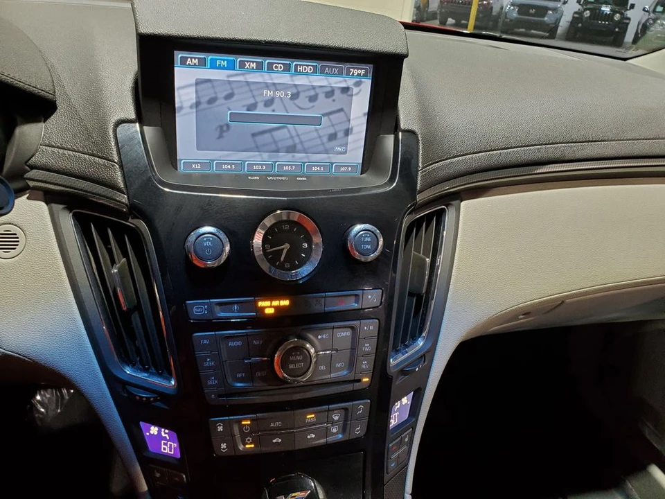 2011 Cadillac CTS-V 2nd Gen - Image 26 of 31