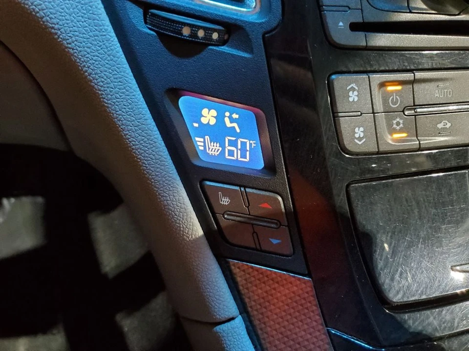 2011 Cadillac CTS-V 2nd Gen - Image 30 of 31
