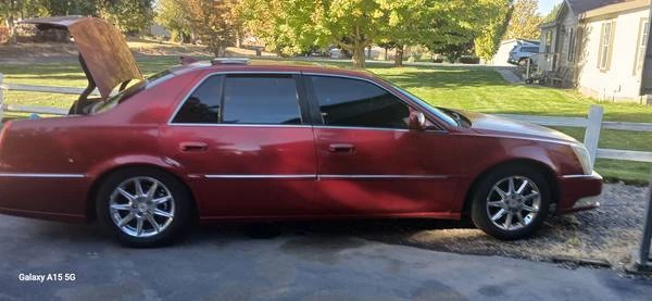 2011 Cadillac DTS - Image 3 of 8
