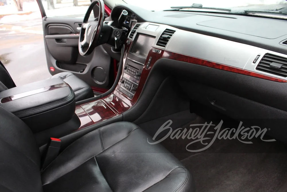 2011 Cadillac Escalade & EXT 3rd Gen - Image 3 of 7
