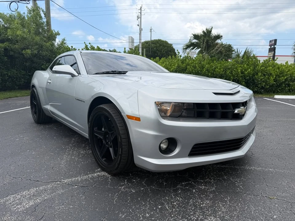 2011 Chevrolet Camaro SS 5th Gen - Image 2 of 17