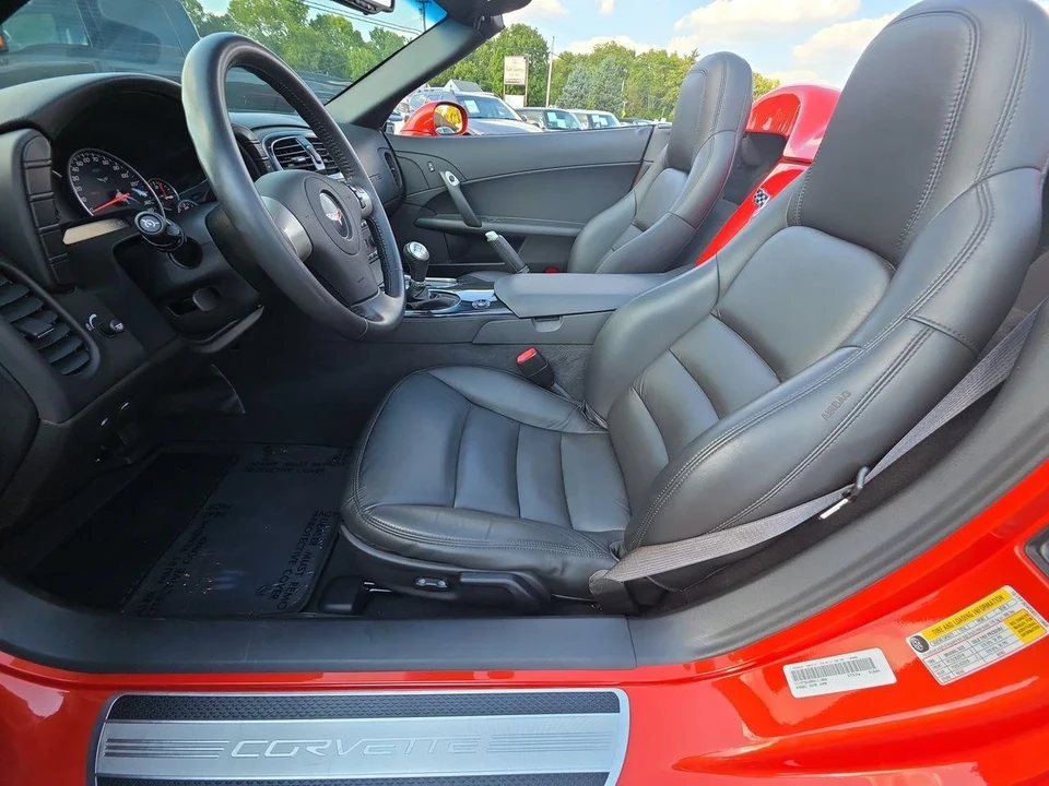 2011 Chevrolet Corvette C6 - Image 3 of 12