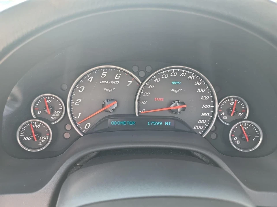 2011 Chevrolet Corvette C6 - Image 11 of 12