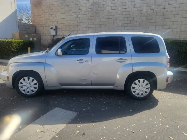 2011 Chevrolet HHR - Image 2 of 9