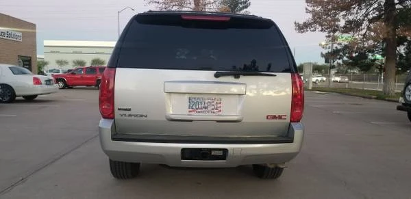 2011 Chevrolet Tahoe 3rd Gen - Image 8 of 21