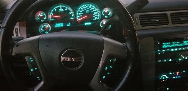 2011 Chevrolet Tahoe 3rd Gen - Image 20 of 21