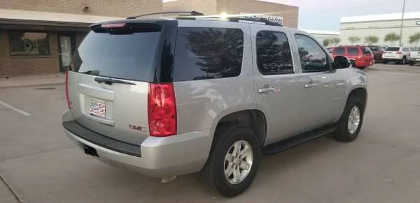 2011 Chevrolet Tahoe 3rd Gen - Image 6 of 21