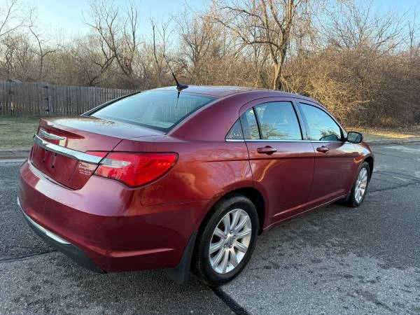 2011 Chrysler 200 - Image 3 of 9