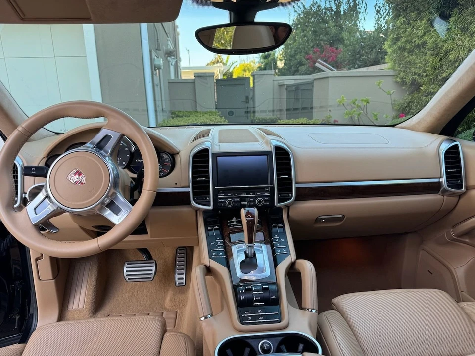 2011 Porsche 958 Cayenne Turbo - Image 7 of 15