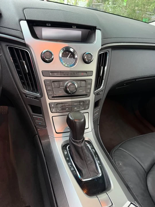 2011 Cadillac CT4 - Image 11 of 15