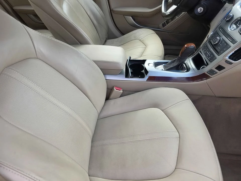 2011 Cadillac CTS - Image 7 of 14