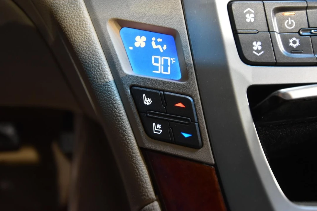 2011 Cadillac CTS 2nd Gen - Image 27 of 31