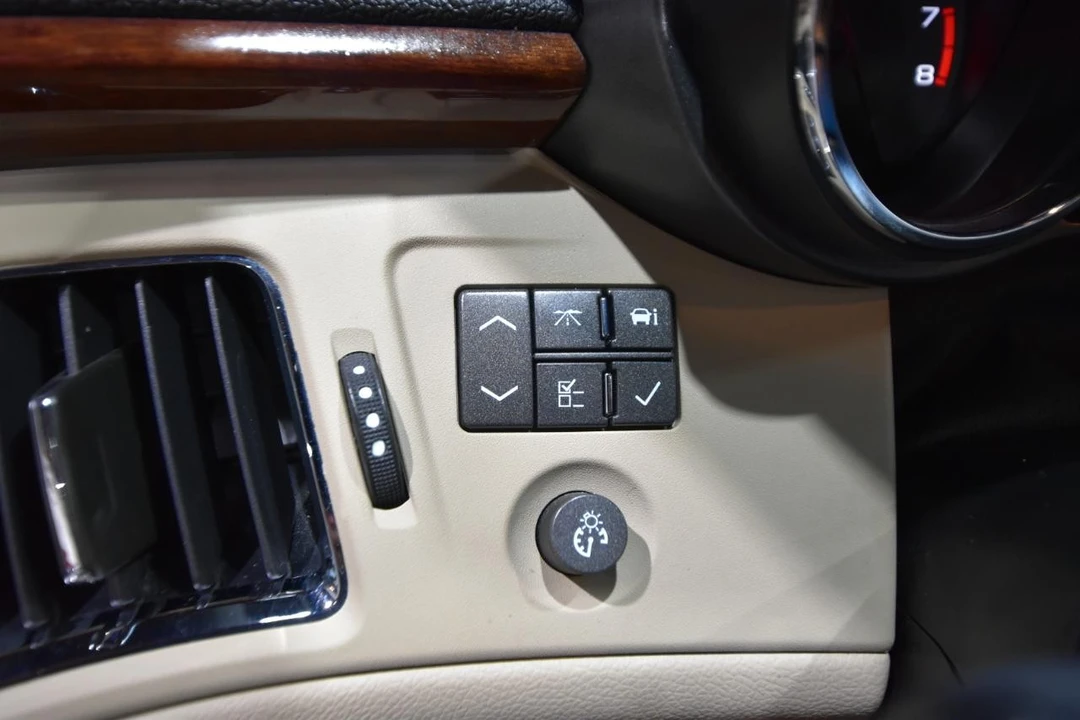 2011 Cadillac CTS 2nd Gen - Image 14 of 31
