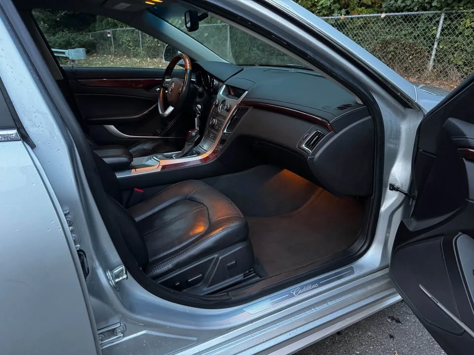 2011 Cadillac CTS 2nd Gen - Image 5 of 10