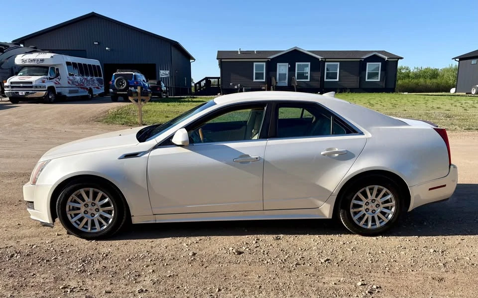 2011 Cadillac CTS 2nd Gen - Image 2 of 8