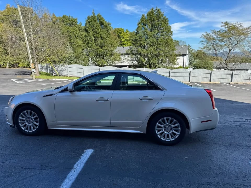 2011 Cadillac CTS 2nd Gen - Image 2 of 9