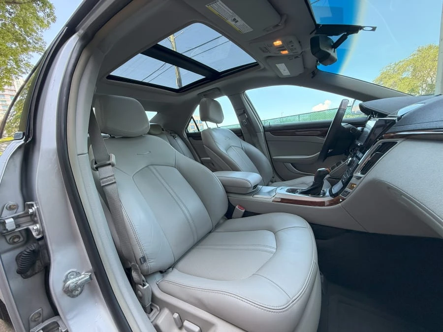 2011 Cadillac CTS 2nd Gen - Image 16 of 30