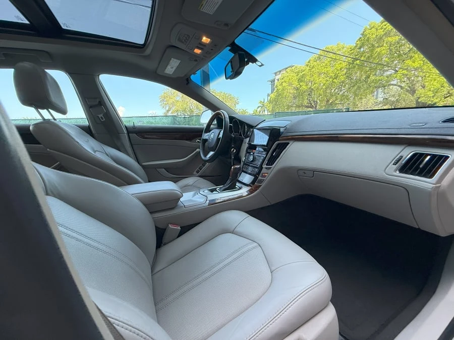 2011 Cadillac CTS 2nd Gen - Image 15 of 30