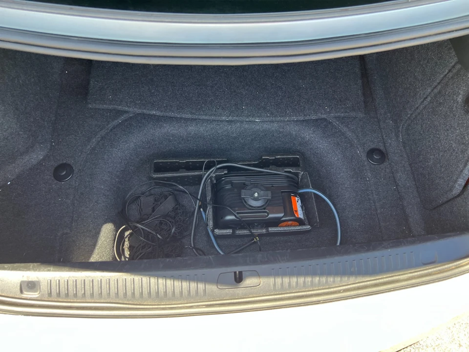 2011 Cadillac CTS 2nd Gen - Image 19 of 23