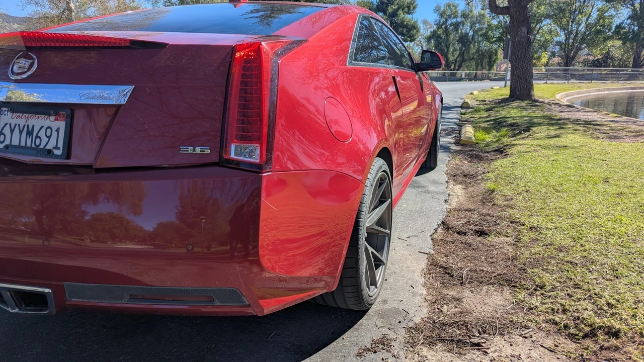 2011 Cadillac CTS 2nd Gen - Image 5 of 19