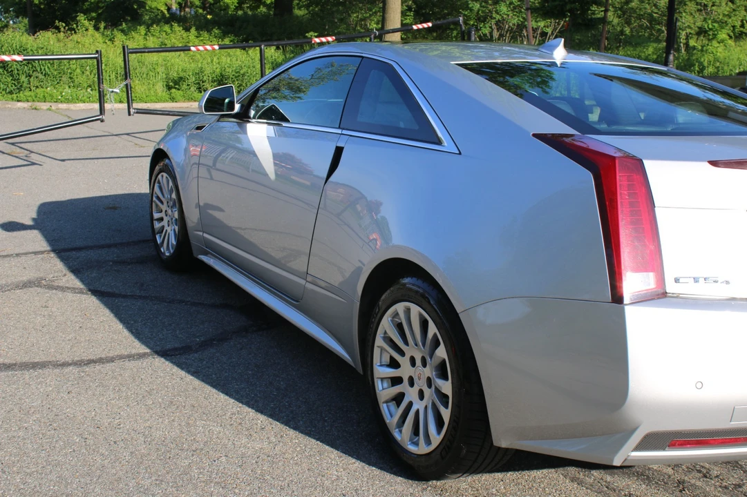2011 Cadillac CTS 2nd Gen - Image 4 of 10