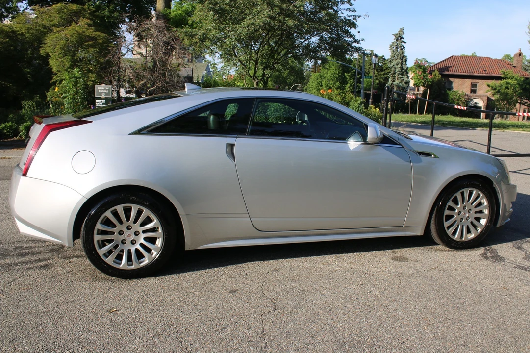 2011 Cadillac CTS 2nd Gen - Image 2 of 10
