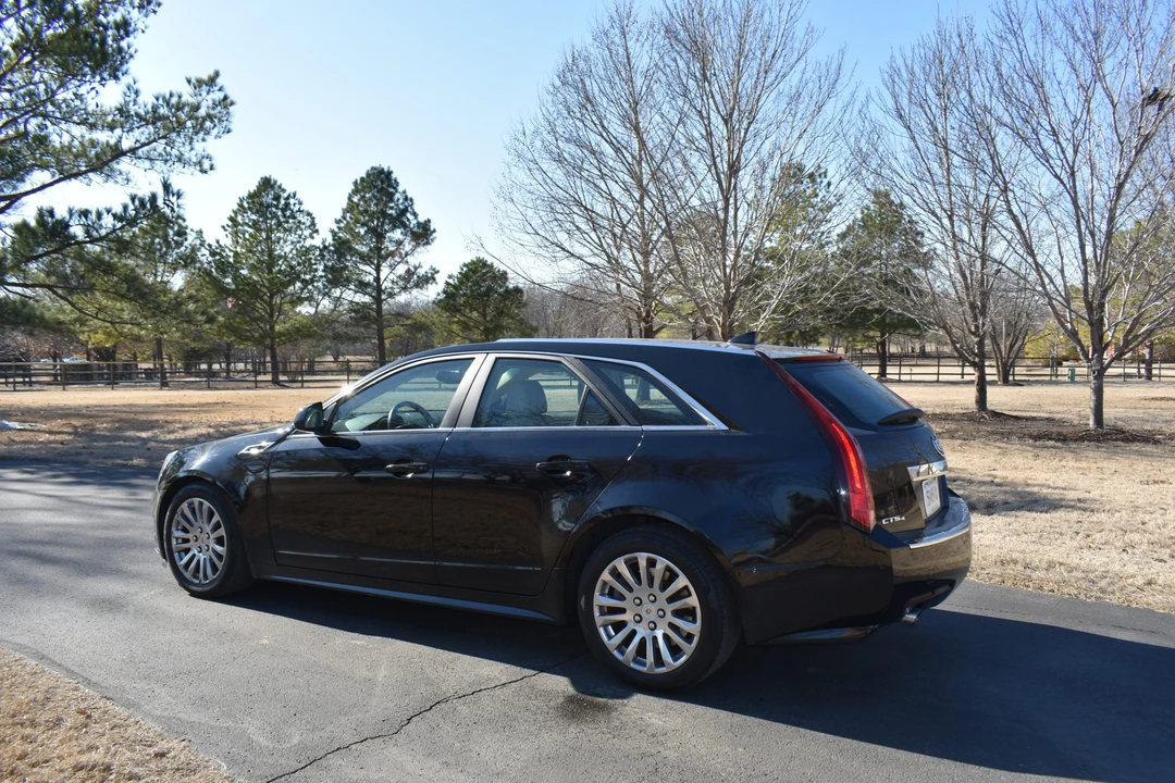 2011 Cadillac CTS 2nd Gen - Image 18 of 31