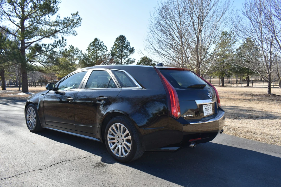 2011 Cadillac CTS 2nd Gen - Image 17 of 31