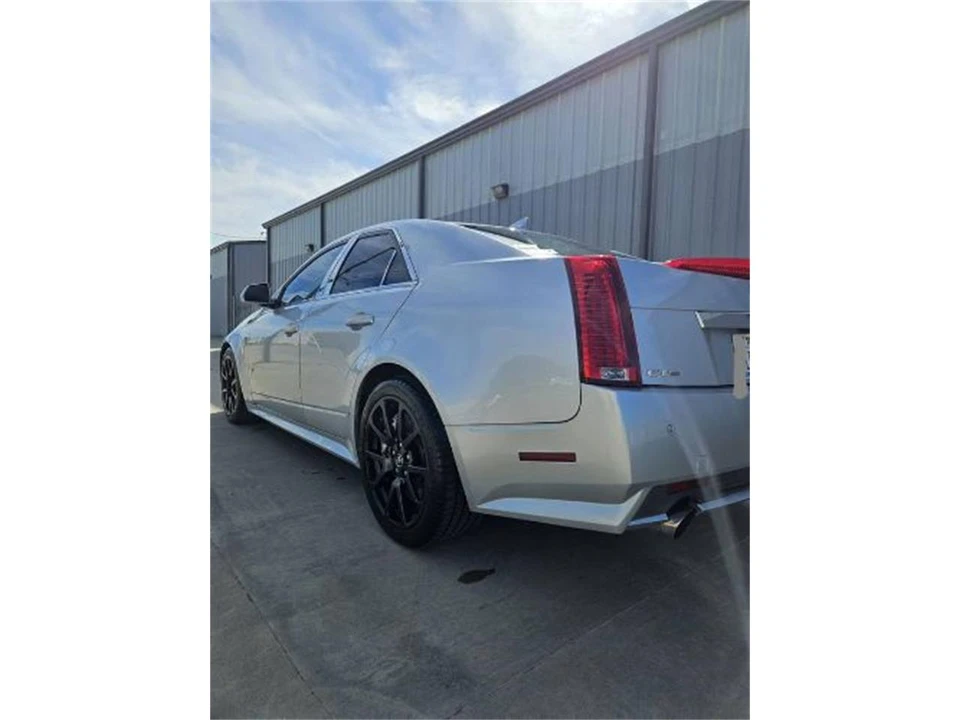 2011 Cadillac CTS-V 2nd Gen - Image 11 of 18