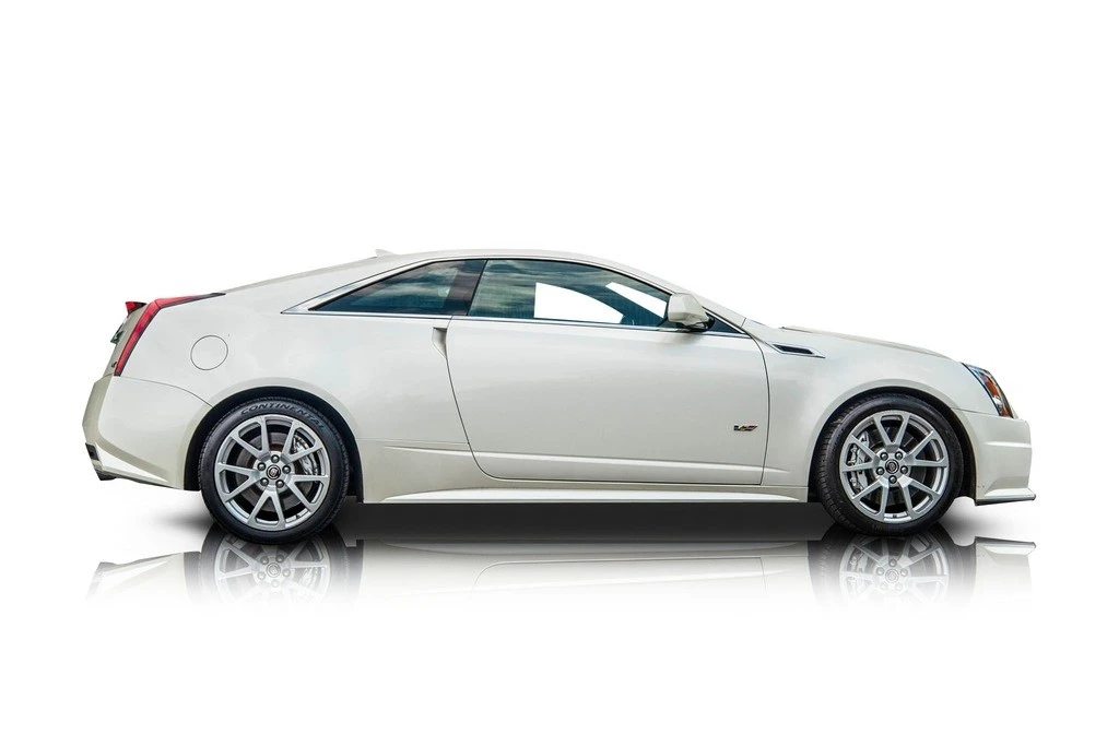 2011 Cadillac CTS-V 2nd Gen - Image 2 of 12