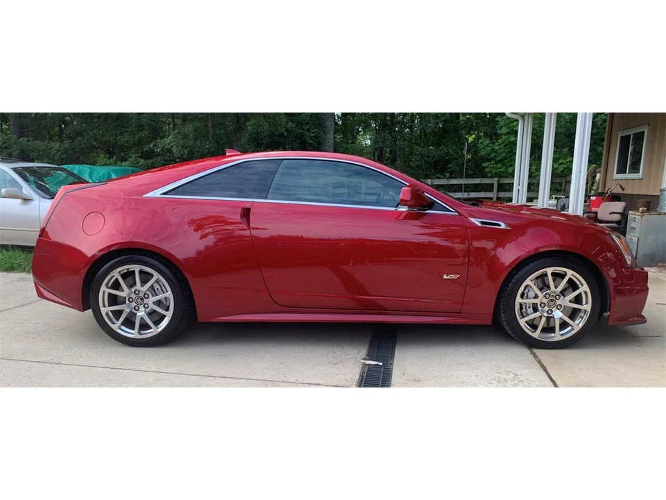 2011 Cadillac CTS-V 2nd Gen - Image 2 of 31