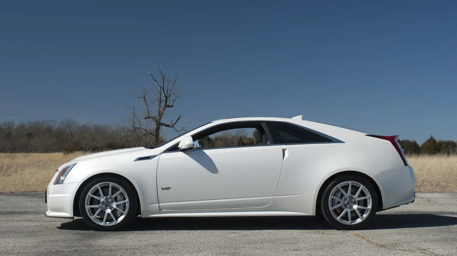 2011 Cadillac CTS-V 2nd Gen - Image 2 of 12