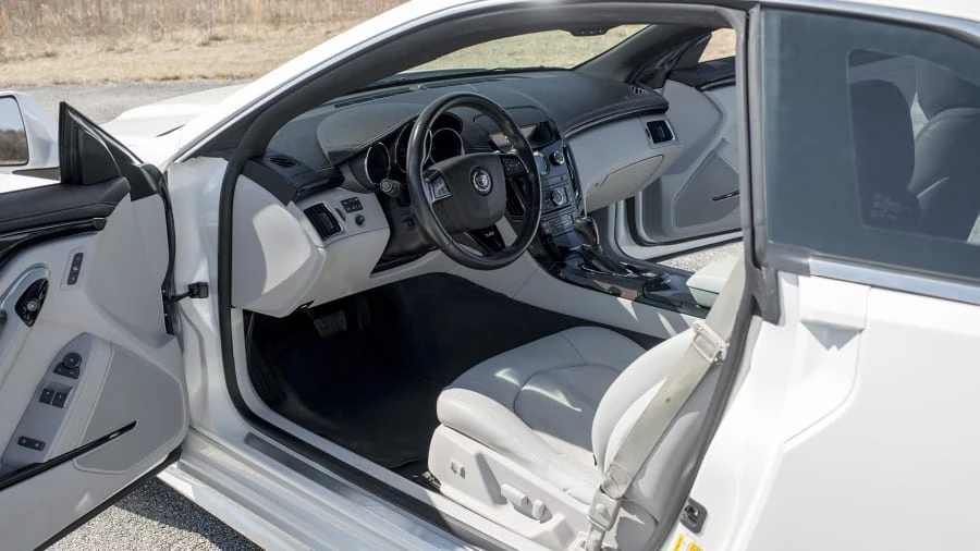 2011 Cadillac CTS-V 2nd Gen - Image 4 of 12