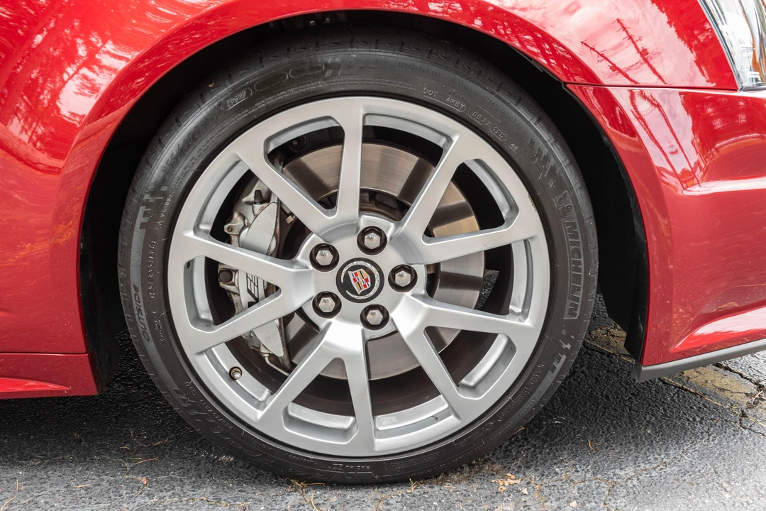 2011 Cadillac CTS-V 2nd Gen - Image 21 of 31