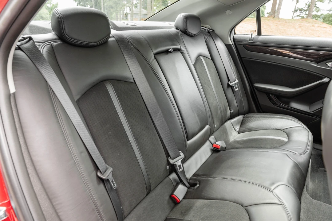 2011 Cadillac CTS-V 2nd Gen - Image 25 of 31