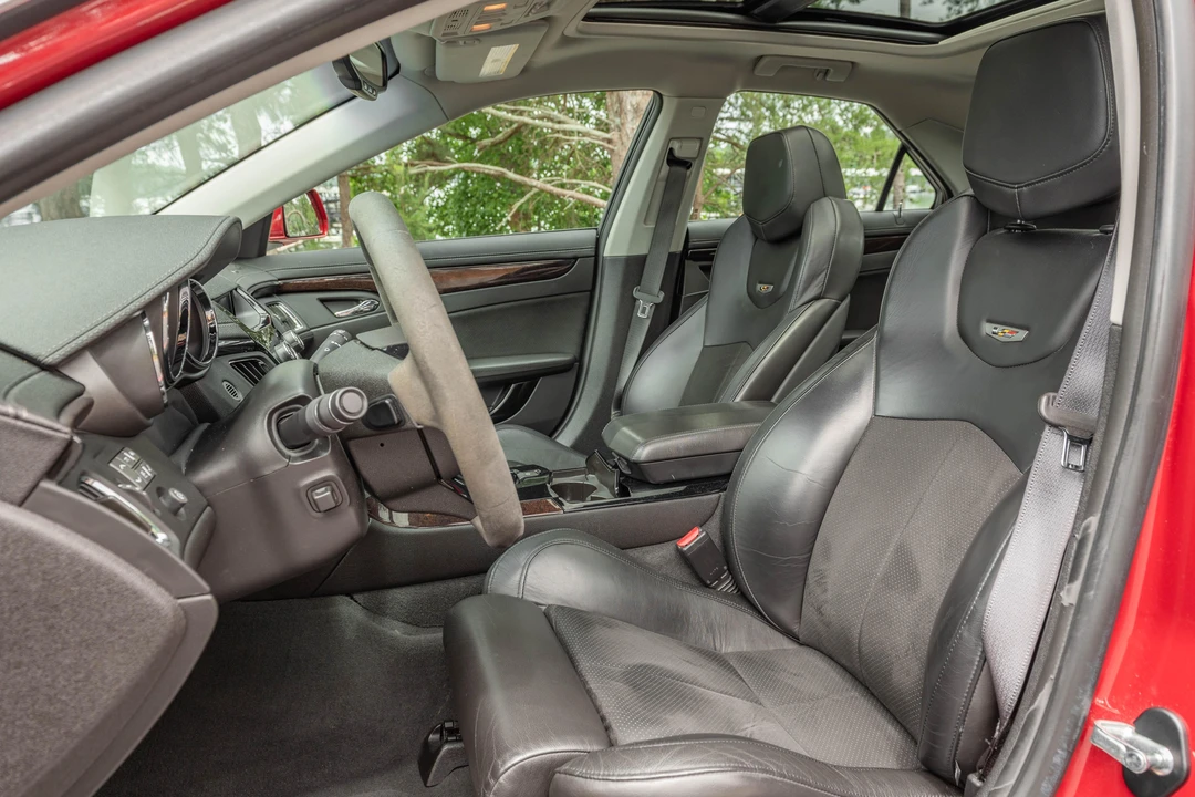2011 Cadillac CTS-V 2nd Gen - Image 28 of 31