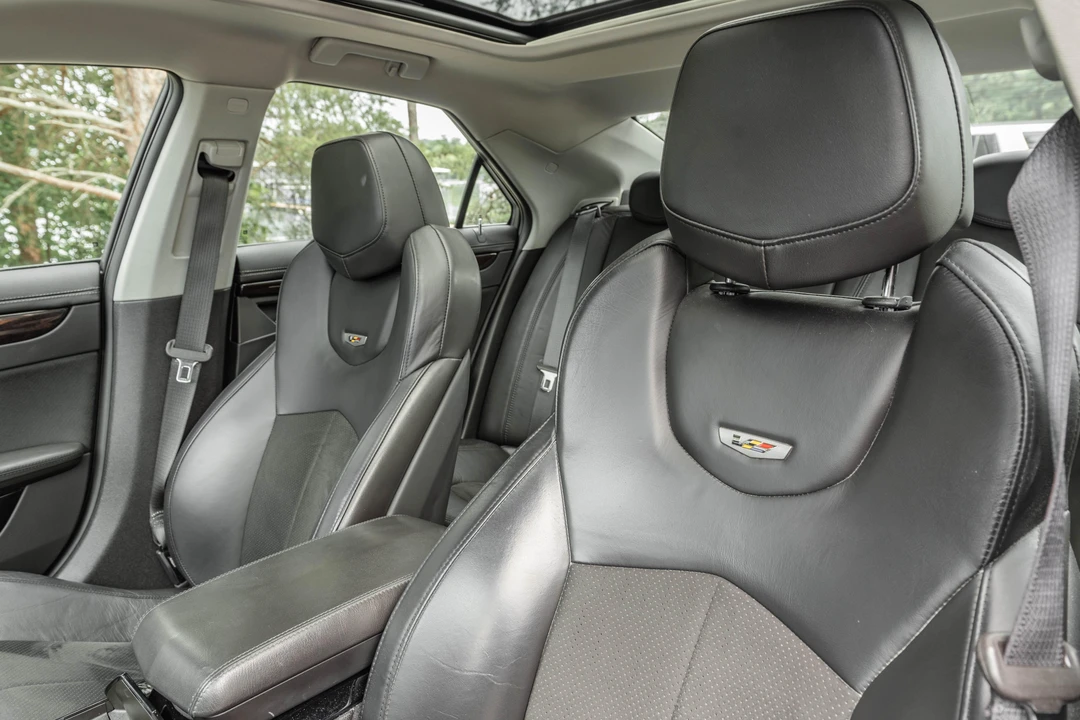 2011 Cadillac CTS-V 2nd Gen - Image 24 of 31