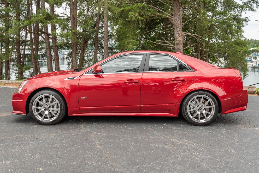 2011 Cadillac CTS-V 2nd Gen - Image 3 of 31