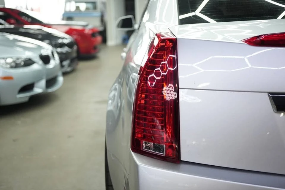 2011 Cadillac CTS-V 2nd Gen - Image 9 of 20