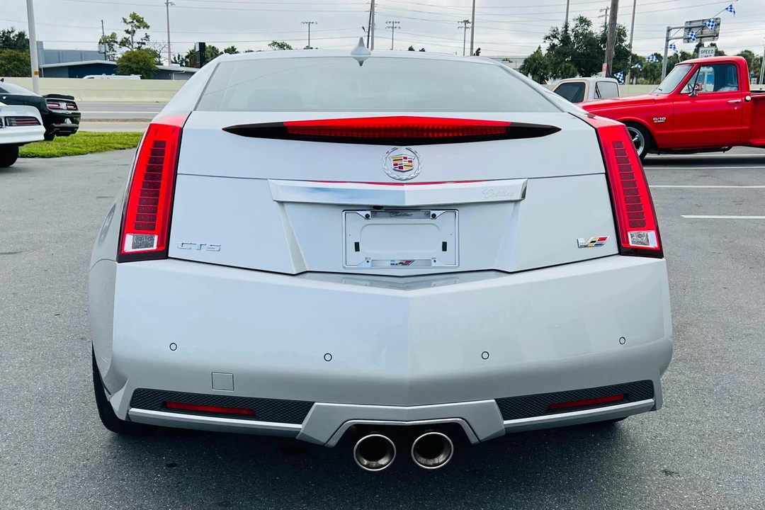 2011 Cadillac CTS-V 2nd Gen - Image 5 of 31